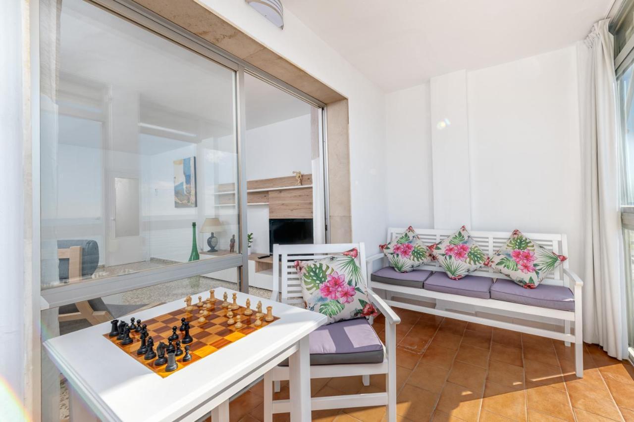 Amazing Sea View Apartment And Relax Area Rincon de la Victoria Bagian luar foto